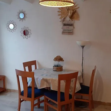 Location D'un Pavillon De Διαμέρισμα *