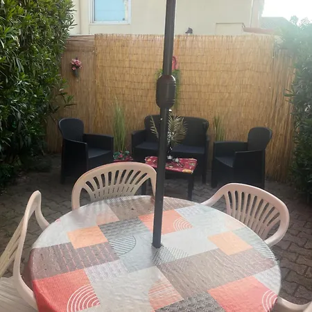 Location D'un Pavillon De
